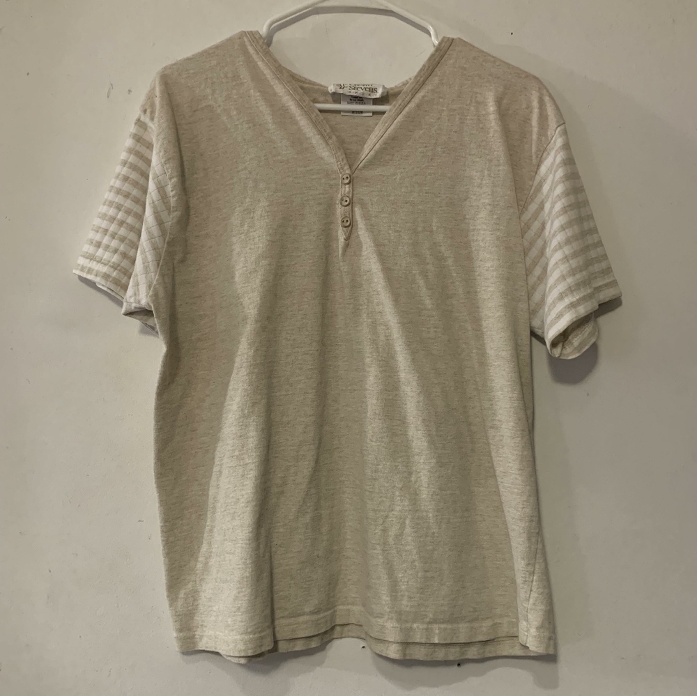 Cristin Stevens Sport sz Med Oatmeal Cotton short Sleeve Top